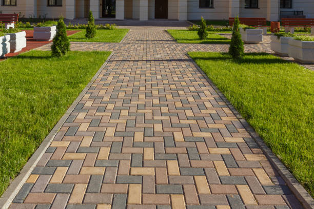 Best Commercial Driveway Pavers  in Monmouth, IL